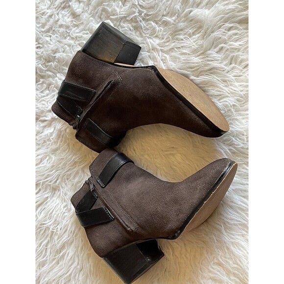 COACH Women's Sz 6 Patricia Bootie Dark Brown Suede Leather Block Heel - Picture 11 of 12